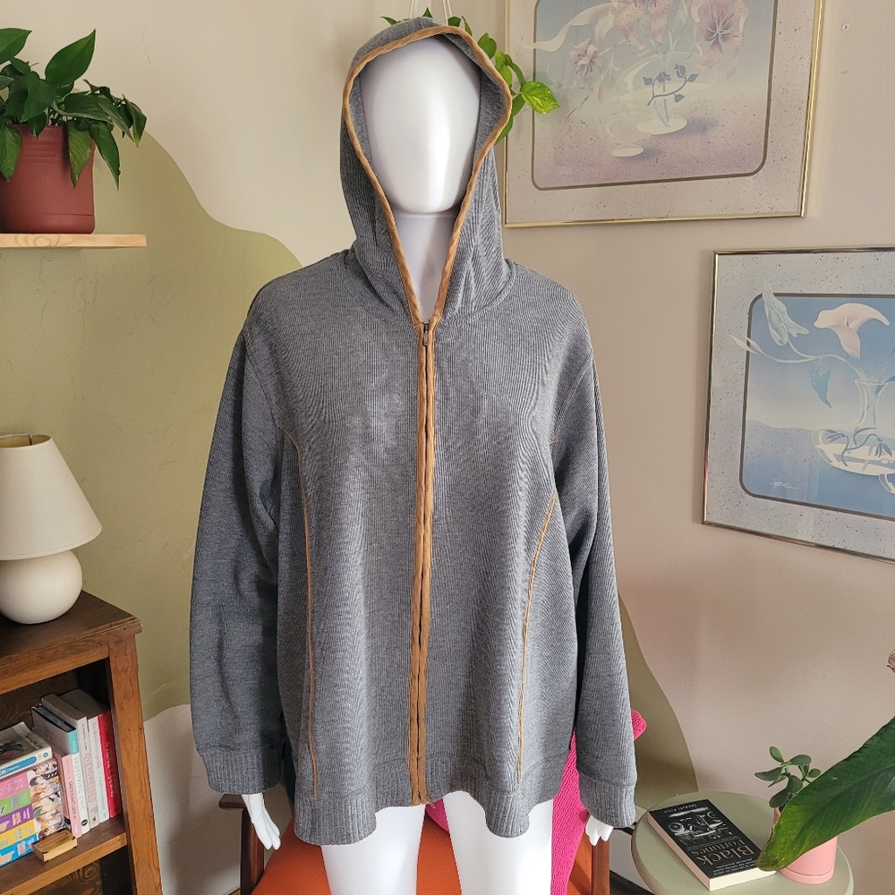 Studio Works Woman Heather Gray w/ Brown Trim Atheltic Zip-Up Sweatshirt